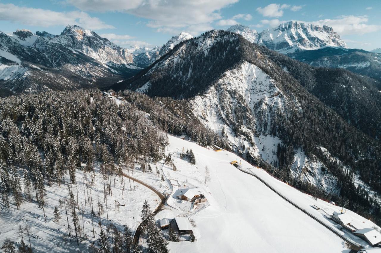 Alpinus Agriturism Apartment ซานมาร์ตีโน อิน บาร์เดีย ภายนอก รูปภาพ